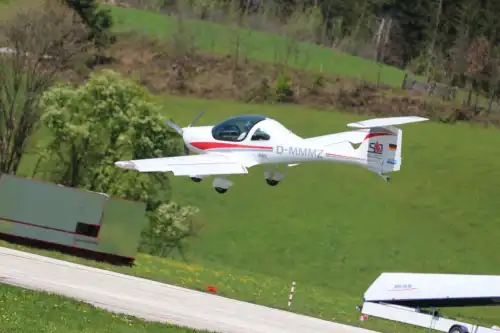 ATEC 321 Faeta (Ultraleichtflugzeug) - Bild 2