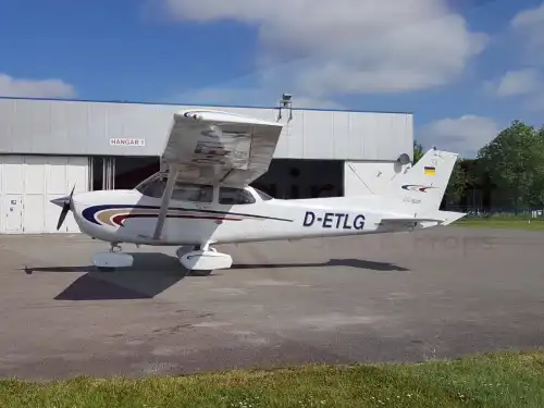 Motorflugzeug 172SP Millennium Skyhawk des Herstellers Cessna