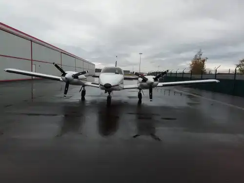 Piper Aircraft PA-34-220T (Motorflugzeug) - Bild 2