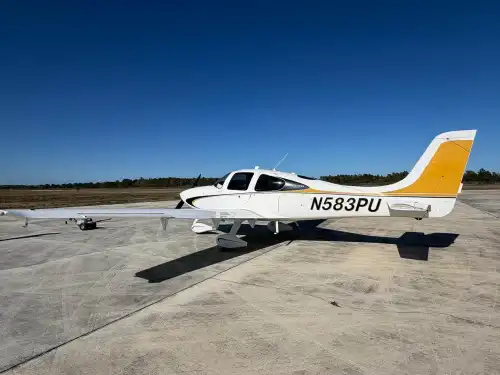 Cirrus SR20 G3 (Motorflugzeug) - Bild 3