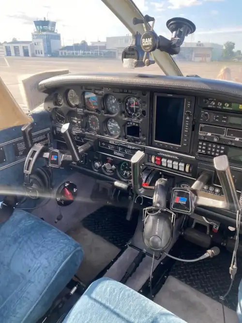 Piper Aircraft PA-28-181 Archer II (Motorflugzeug) - Bild 4