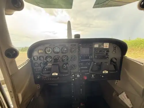 Cessna 172S Skyhawk SP (Motorflugzeug) - Bild 6