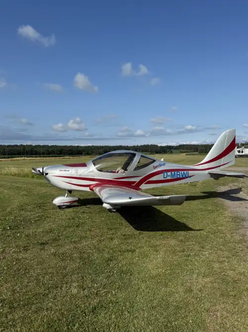 Evektor Eurostar SL Business (Ultraleichtflugzeug) - Bild 11