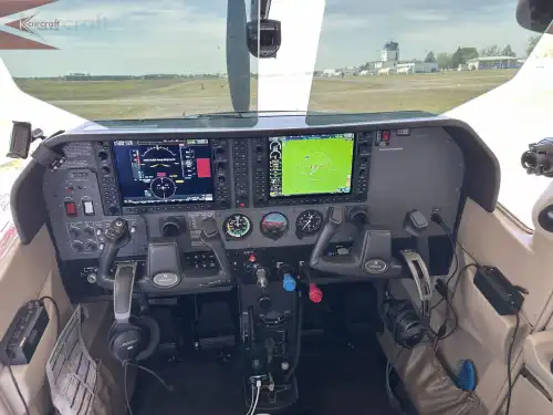 Cessna 182T Skyhawk (Motorflugzeug) - Bild 8