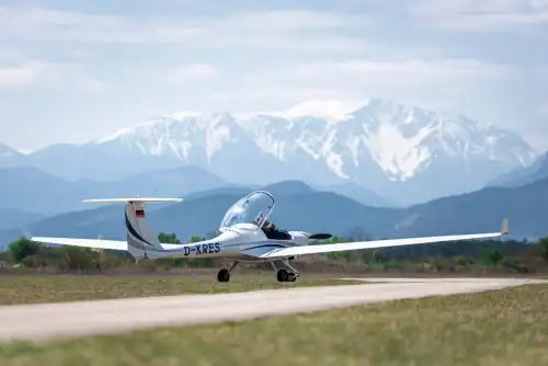 Motorsegler HK36-TTC des Herstellers Diamond Aircraft