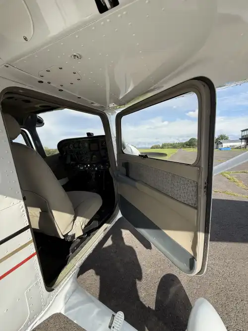 Cessna C172R (Motorflugzeug) - Bild 5