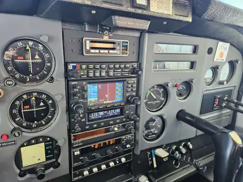 Cessna 182P (Motorflugzeug) - Bild 5