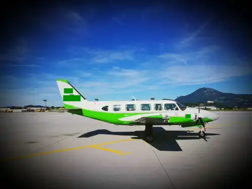 Piper Aircraft PA-31-350 (Jet) - Bild 2