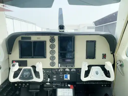 Beechcraft Bonanza A36 (Motorflugzeug) - Bild 11