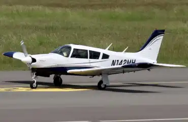 Motorflugzeug PA-28R Arrow II des Herstellers Piper Aircraft