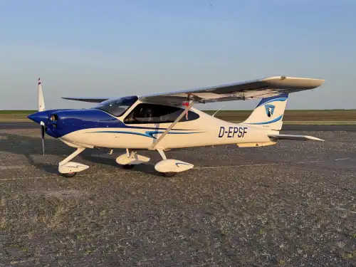 Motorflugzeug P2010 des Herstellers Tecnam