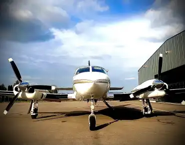 Cessna 421C (Motorflugzeug) - Bild 3
