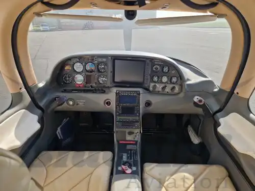Cirrus SR20 (Motorflugzeug) - Bild 2