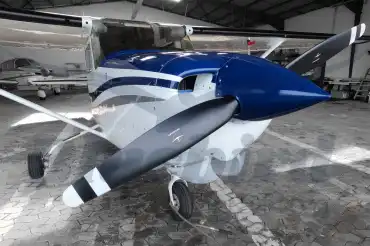 Cessna 172RG Cutlass (Motorflugzeug) - Bild 2
