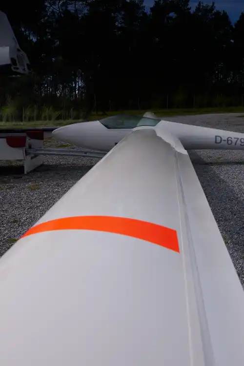 Glasflügel Segelflugzeugbau H 301 Libelle (Segelflugzeug) - Bild 5