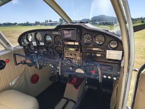 Piper Aircraft PA-28-160 Cherokee C (Motorflugzeug) - Bild 10