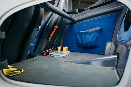 AQUILA A210 (Motorflugzeug) - Bild 3