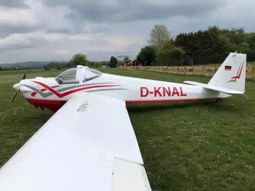 Scheibe-Flugzeugbau SF25C (Motorsegler) - Bild 2