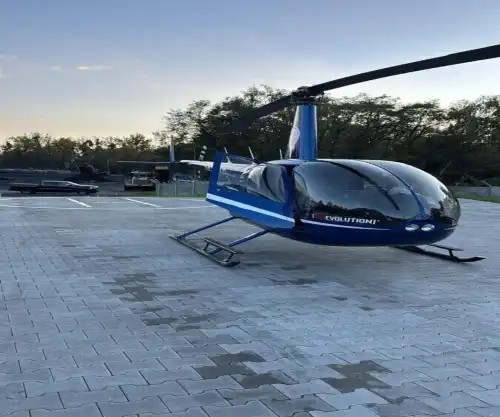 Robinson R44 Raven II (Helikopter) - Bild 2