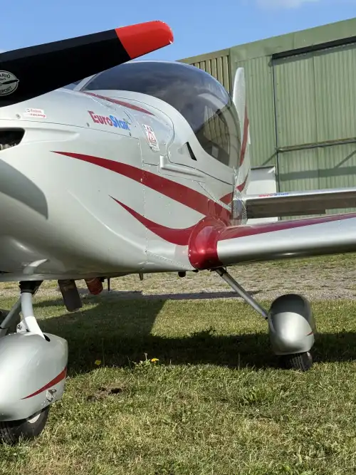 Evektor Eurostar SL Business (Ultraleichtflugzeug) - Bild 10