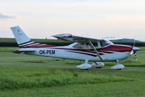 Cessna 182 Skylane (Motorflugzeug) - Bild 5