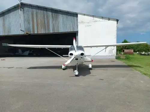Tecnam P2010 (Motorflugzeug) - Bild 2