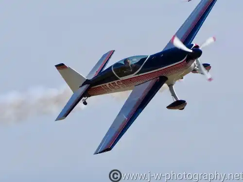 Extra Aircraft Extra 300S (Motorflugzeug) - Bild 3