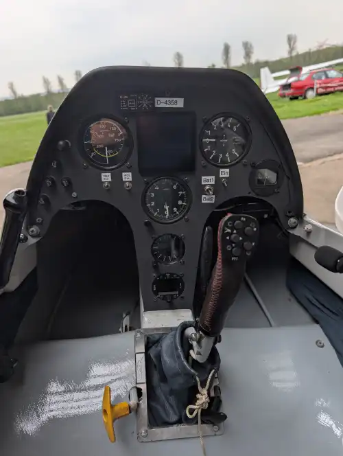Schempp-Hirth Janus C (Segelflugzeug) - Bild 6
