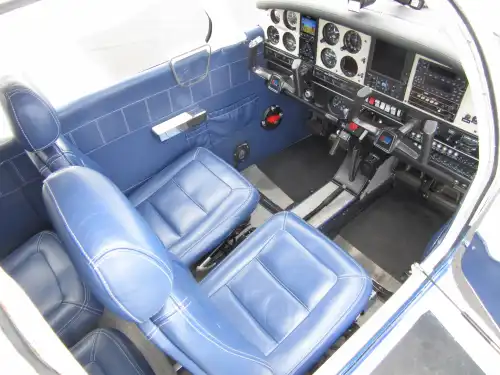 Piper Aircraft PA-28-181 Archer II (Motorflugzeug) - Bild 7