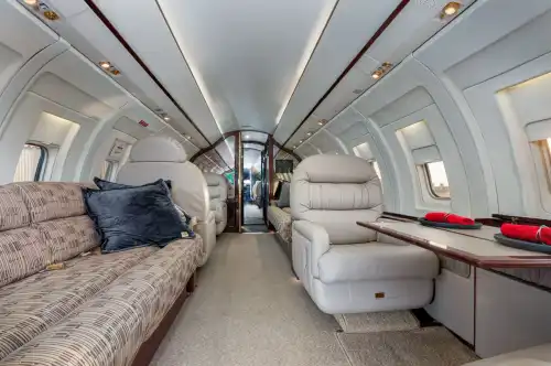 Bombardier Challenger 600 (Jet) - Bild 11