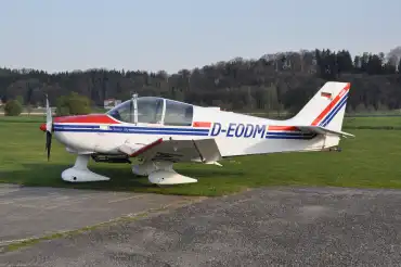 Avions Robin DR300/180R (Motorflugzeug) - Bild 2