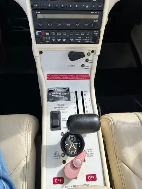 Cirrus SR20 G2 GTS (Motorflugzeug) - Bild 7