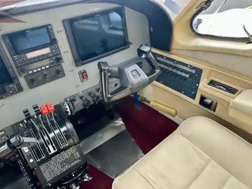 Cessna 414A RAM IV (Motorflugzeug) - Bild 11