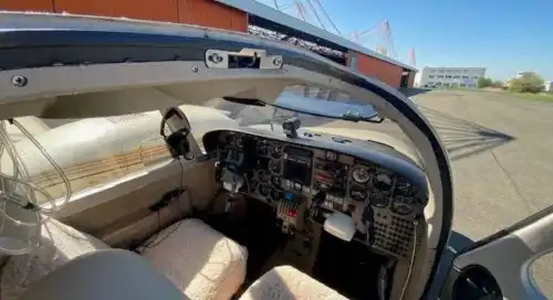 Piper Aircraft PA-34-220T Seneca IV (Motorflugzeug) - Bild 4