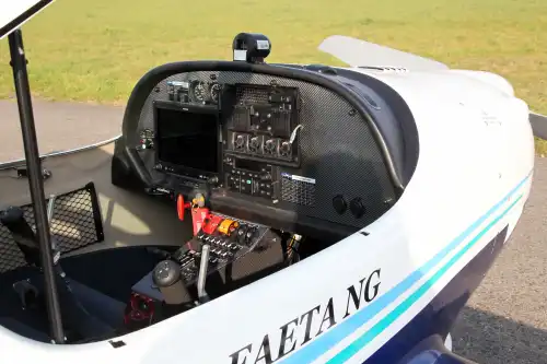 ATEC 321 Faeta NG (Ultraleichtflugzeug) - Bild 8