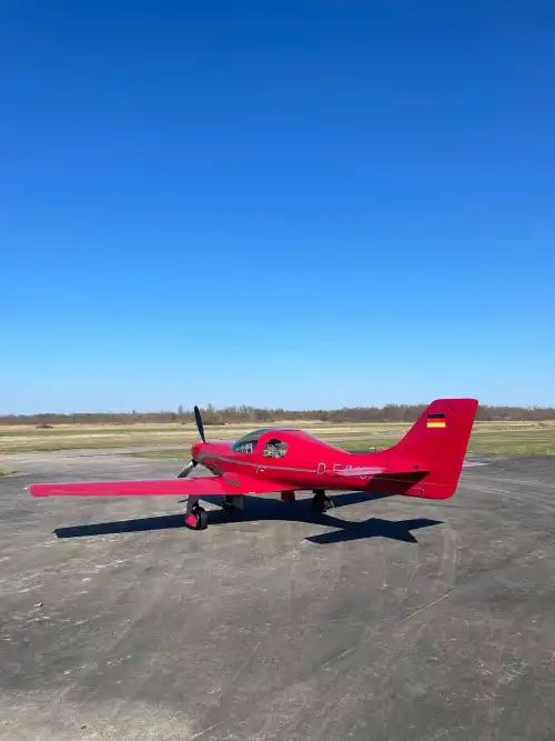 Lancair 360 MK II (Motorflugzeug) - Bild 7