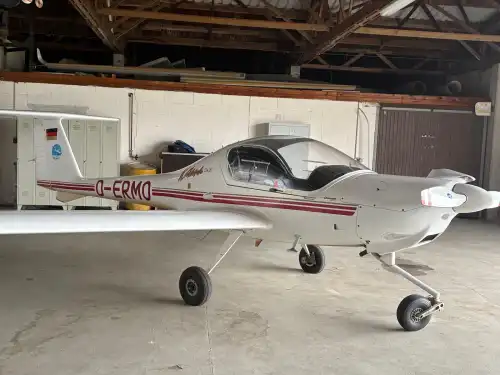 Motorflugzeug DA20 A1 des Herstellers Diamond Aircraft