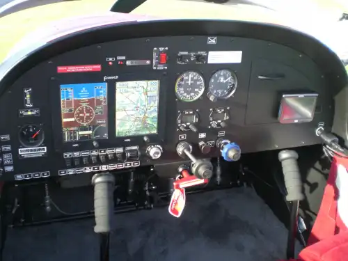 Evektor Eurostar SL Business (Ultraleichtflugzeug) - Bild 4