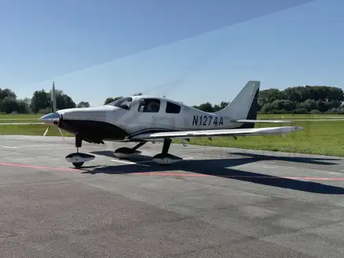 Motorflugzeug 400 SLX des Herstellers Columbia Aircraft