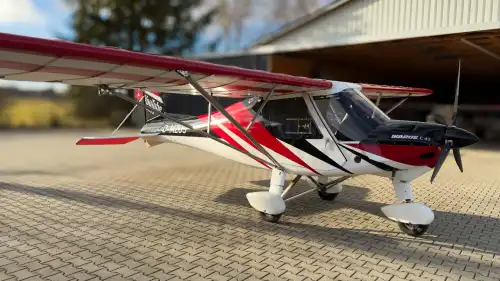 Ultraleichtflugzeug C42 A des Herstellers Comco Ikarus