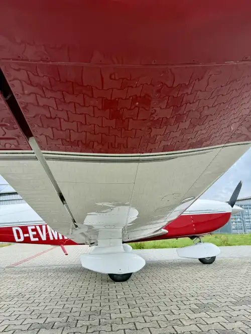 Piper Aircraft PA-28-181 Archer III (Motorflugzeug) - Bild 3