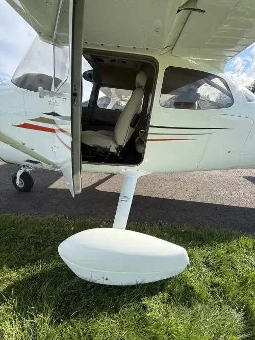 Cessna C172R (Motorflugzeug) - Bild 10