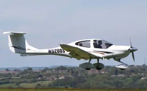 Diamond Aircraft DA40-180 Star (Motorflugzeug) - Bild 2