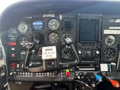 Cessna 182RG Skylane (Motorflugzeug) - Bild 8