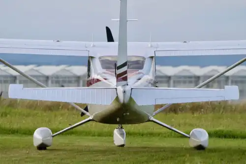 Cessna 182 Skylane (Motorflugzeug) - Bild 4