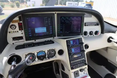 Cirrus SR22 G2 Turbo (Motorflugzeug) - Bild 8