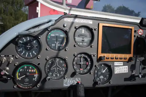 Scheibe-Flugzeugbau SF25C (Motorflugzeug) - Bild 5