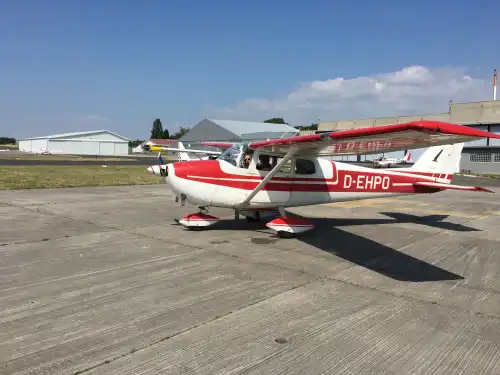 Motorflugzeug 172C Skyhawk des Herstellers Cessna