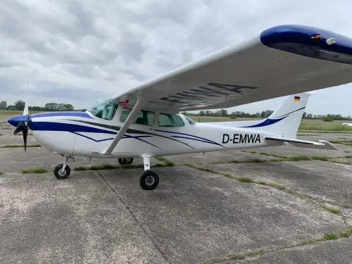 Cessna 172N (Motorflugzeug) - Bild 3