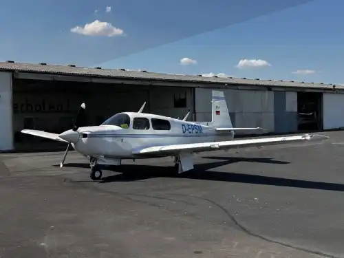 Mooney M20J Allegro (Motorflugzeug) - Bild 2